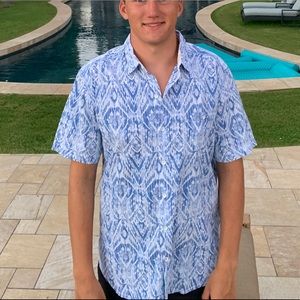 Tommy Bahama short sleeve shirt